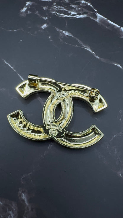 Luxury C.C Gold Brooch pin