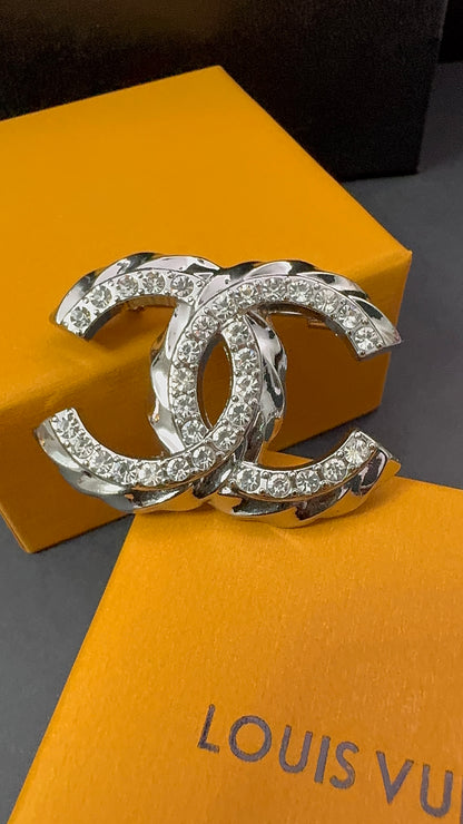 Luxury C.C Detailed Brooch pin