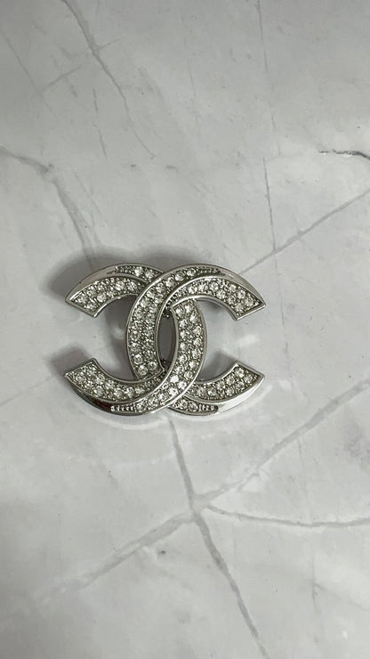Luxury C.C Vintage Brooch pin