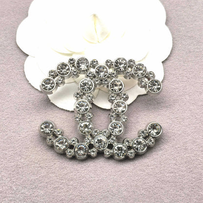 Luxury C.C Brooch pin