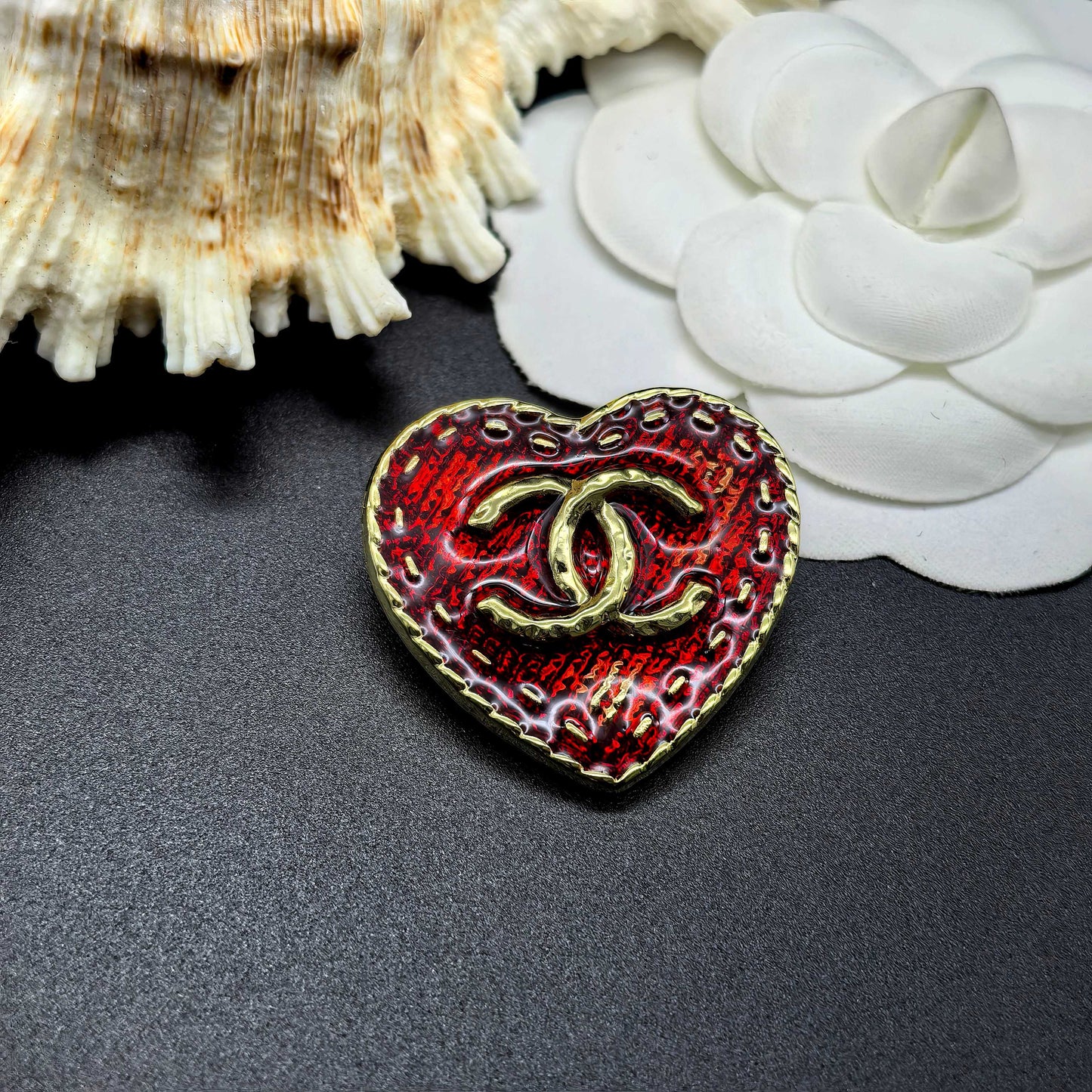 High Quality C.C Heart Brooch pin