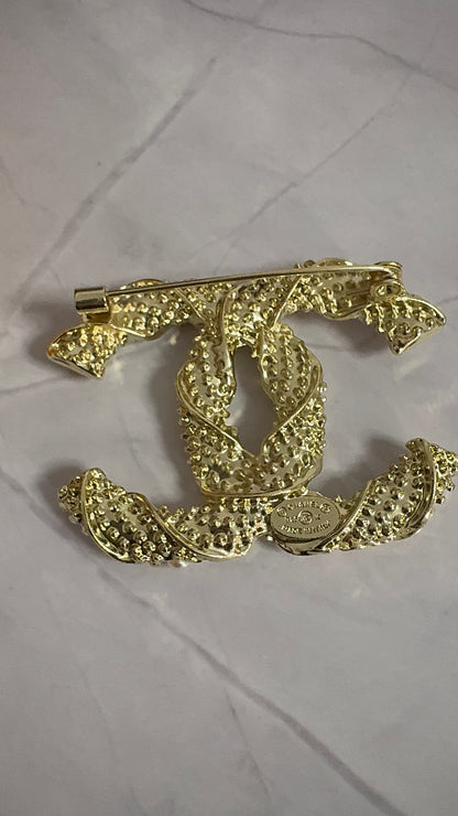Luxury C.C Detailed Brooch pin