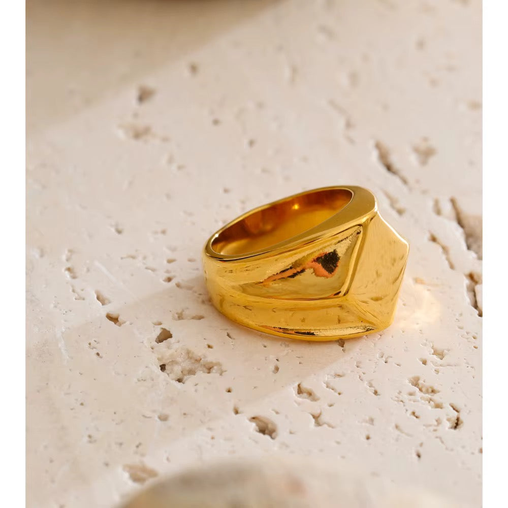 18K Gold Plated Signet Rhombus Pyramidal Faceted Stainless Steel Ring