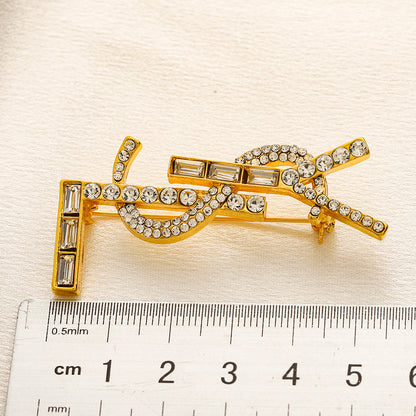 Luxury Y.S Detailed vintage Brooch pin