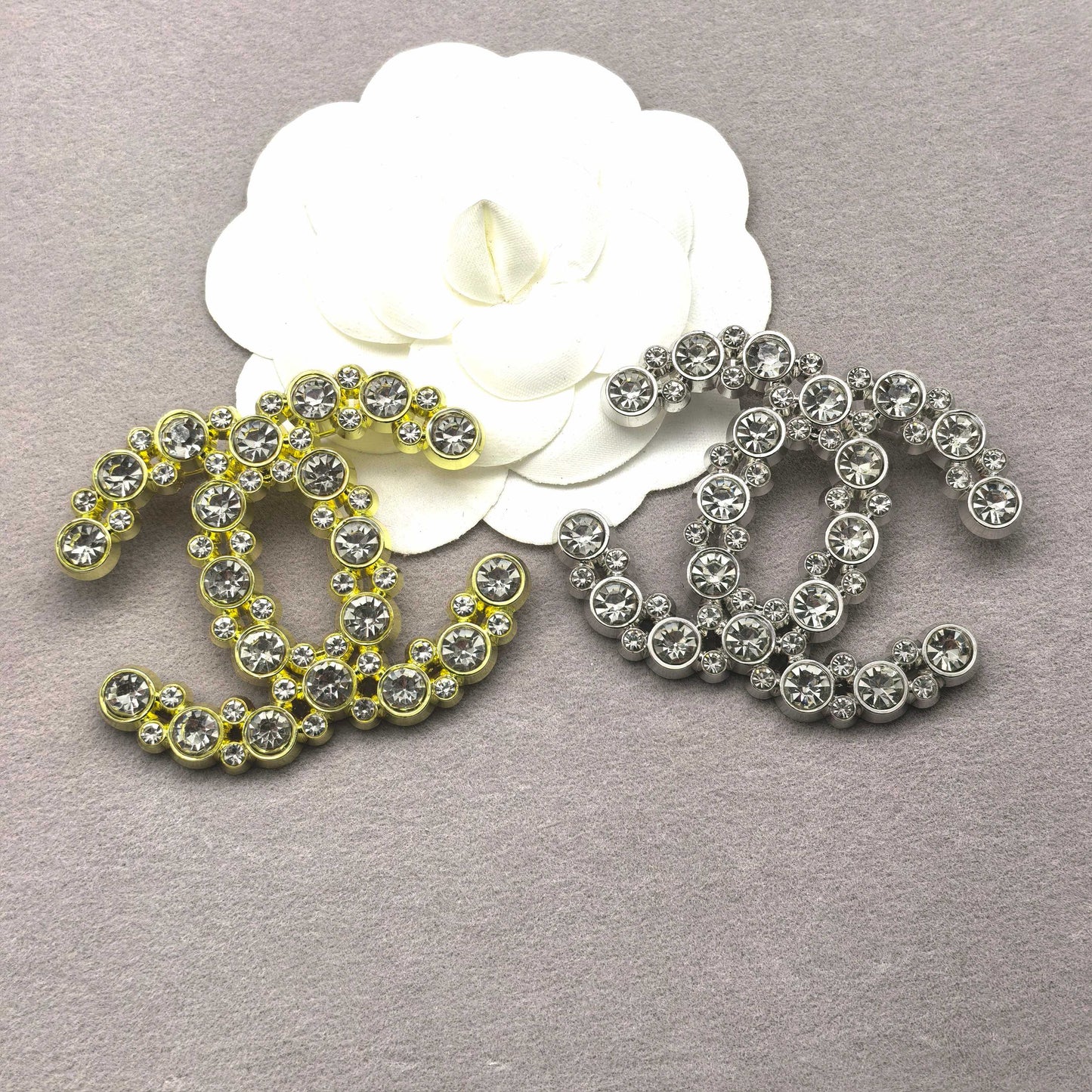 Luxury C.C Brooch pin
