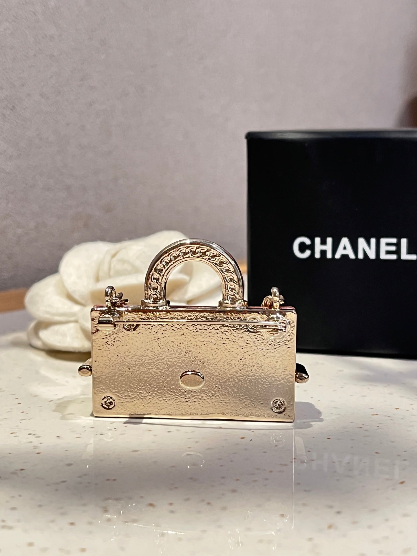 High Quality C.C Brand bag brooch