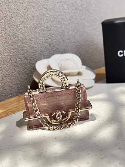 High Quality C.C Brand bag brooch
