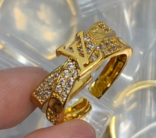 L.V High Quality 18K Gold Plated Ring