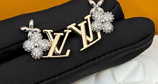 High Quality Luxury Women's Earrings - Gold