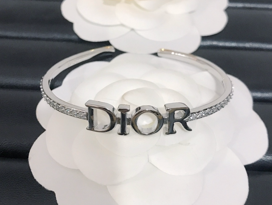 Luxury Silver Bangles