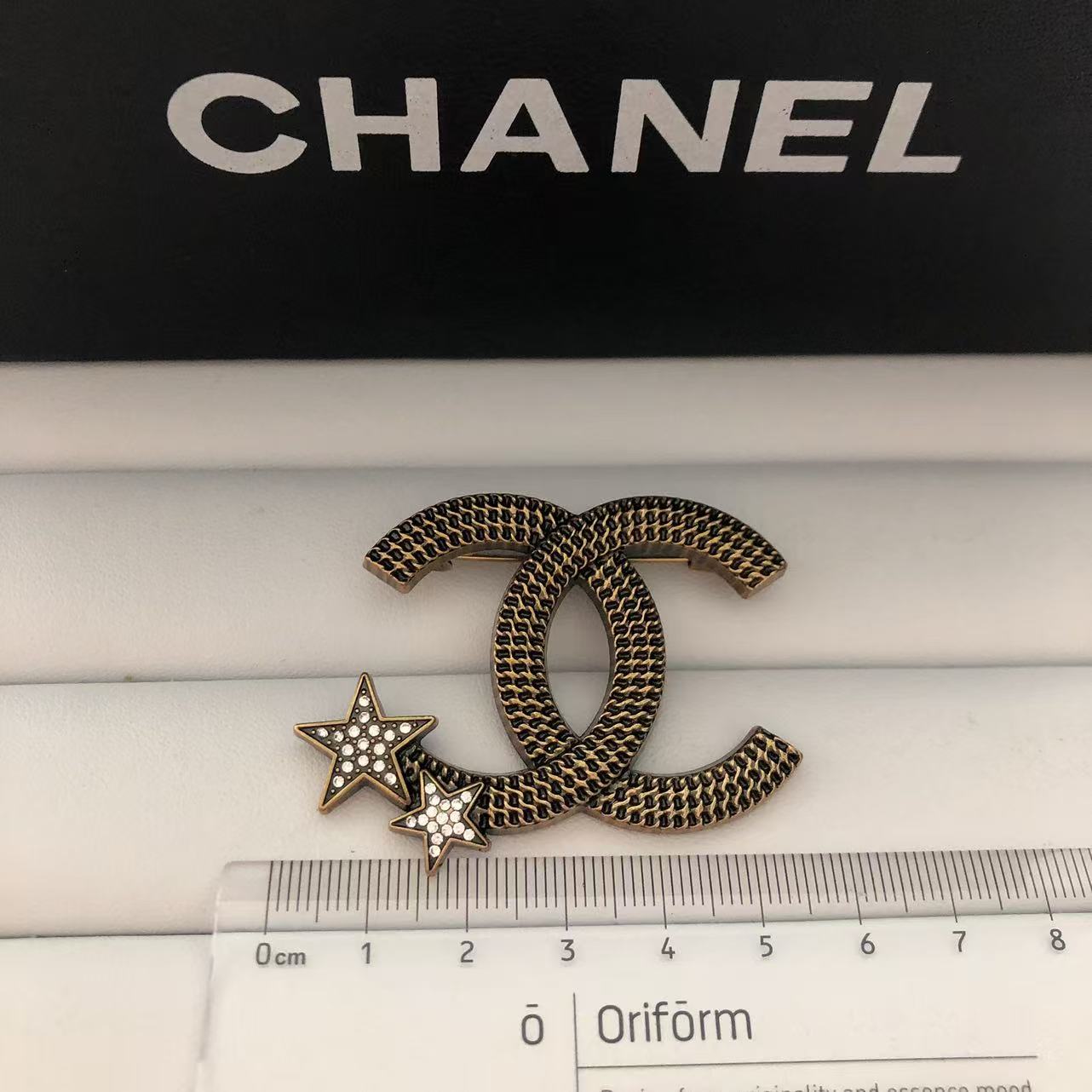 Luxury C.C Gold/Copper brooch