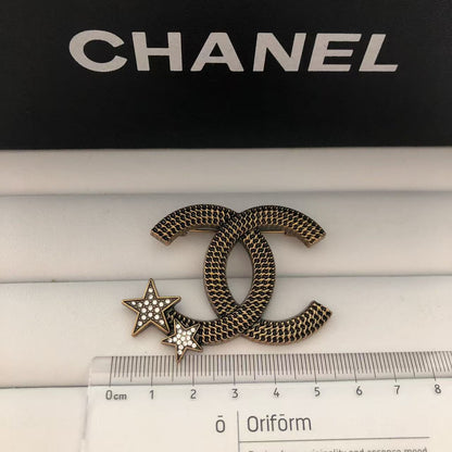 Luxury C.C Gold/Copper brooch