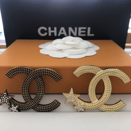 Luxury C.C Gold/Copper brooch