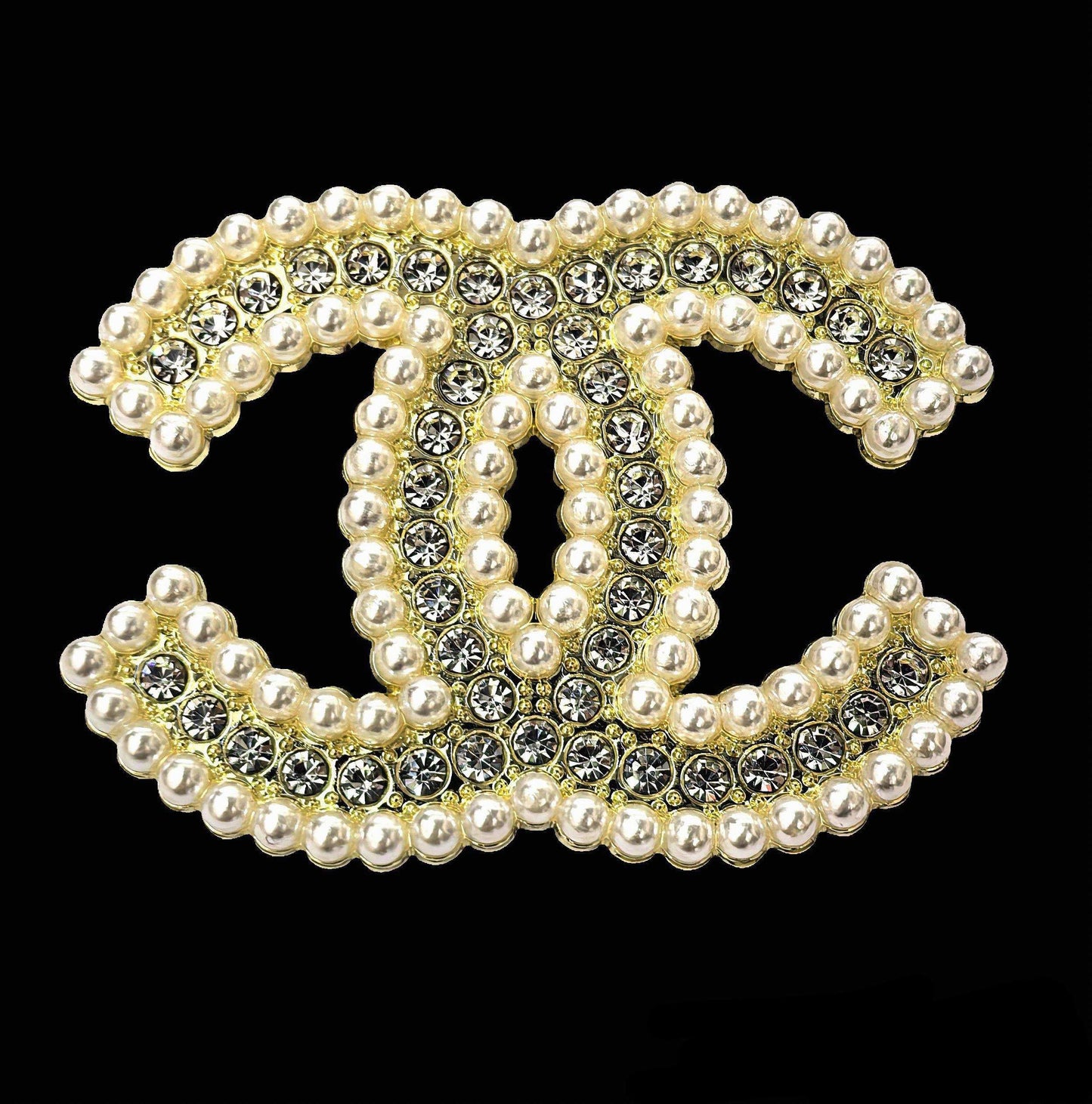 Luxury C.C Brooch pin