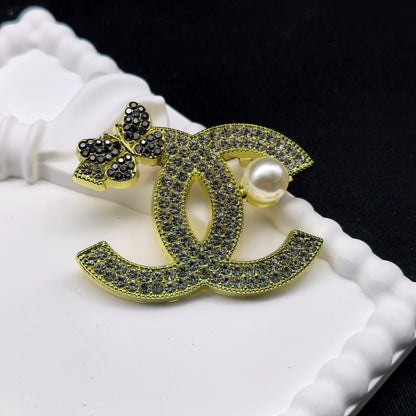 Luxury C.C Butterfly detail Brooch pin -Silver