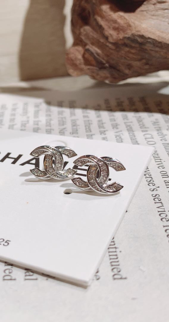 C.C Detailed diamond earrings