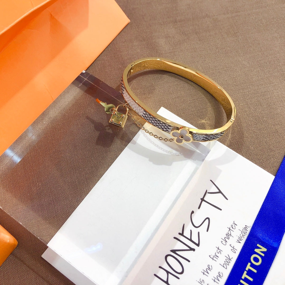 Titanium Steel L-brand Antique Leather Bangle