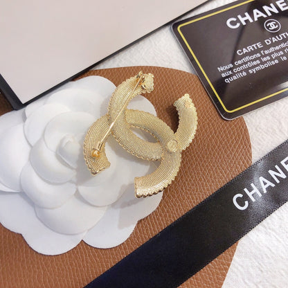 Luxury C.C Gold & Pearl Brooch pin