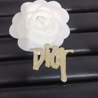 Luxury Gold Dior Brooch pin