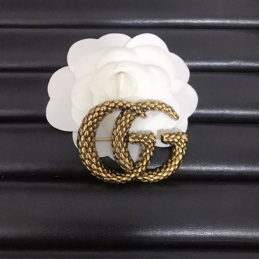 Luxury Copper D. Brooch pin