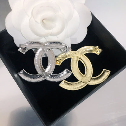 Luxury C.C Brooch pin
