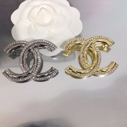 Luxury C.C Brooch pin