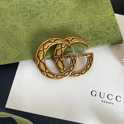 G.G Vintage Brooch pin