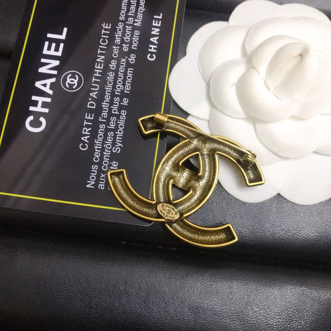 Luxury C.C Copper Brooch pin