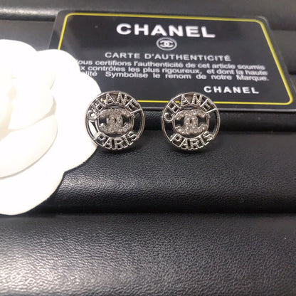 High quality C. C stud earrings - Silver