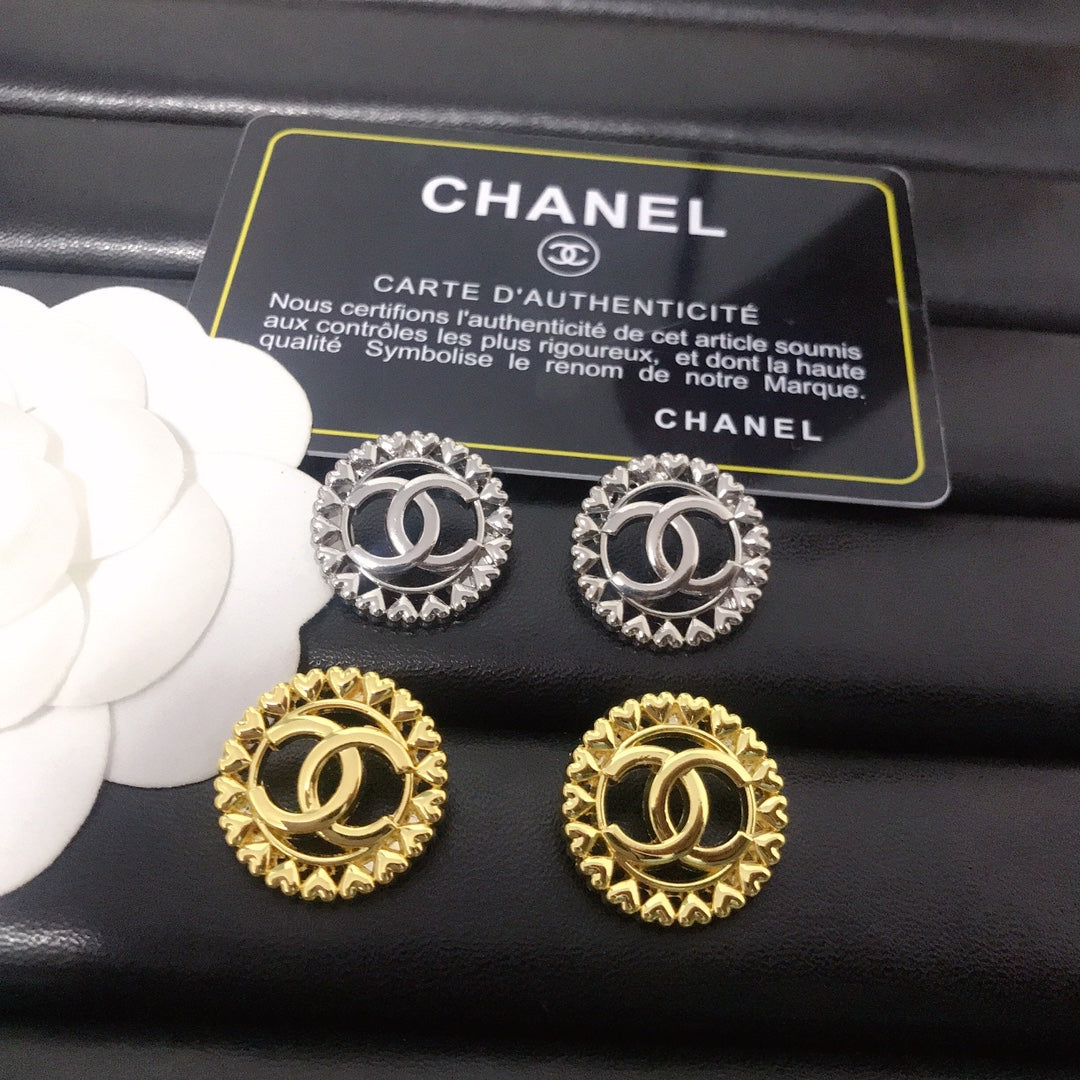 High quality C. C Heart stud earrings