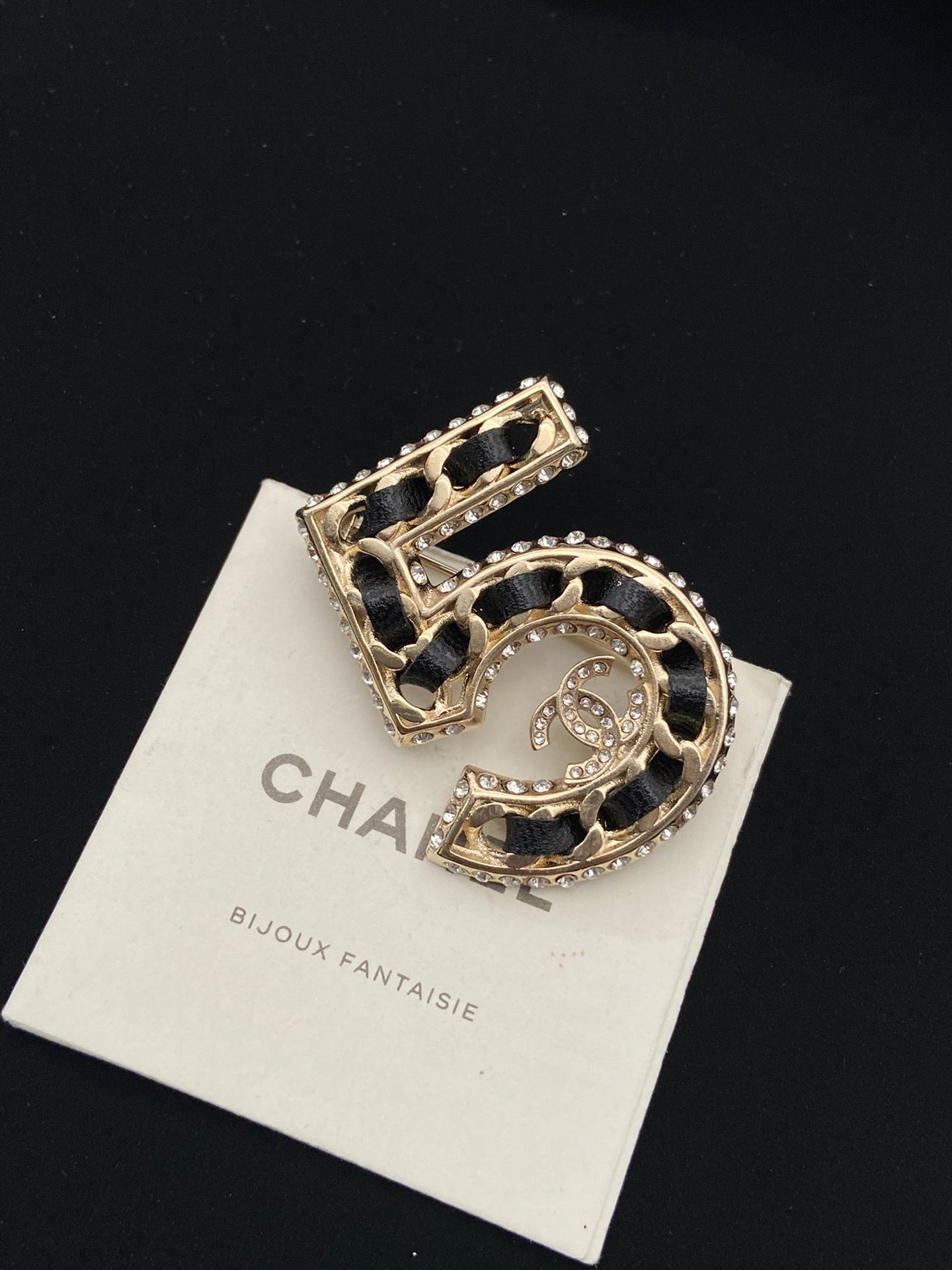 Luxury C.C No.5 Gold Brooch pin