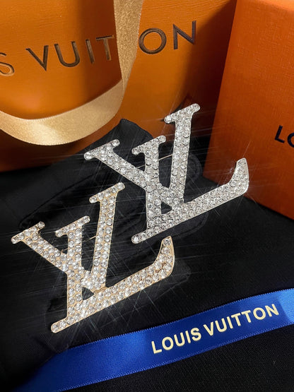 Luxury L.V Silver Brooch pin