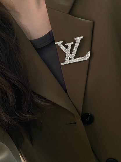 Luxury L.V Silver Brooch pin