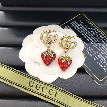 High-End Gold-plated bronze G-brand  strawberry Earrings