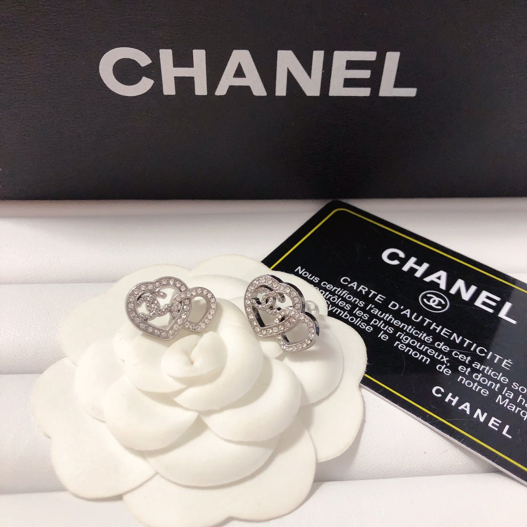 High quality C. C Double Heart earrings