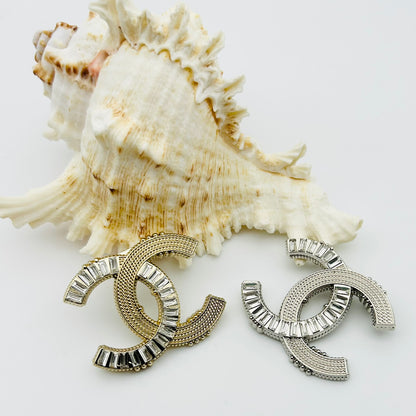 Luxury C.C Detail Brooch pin