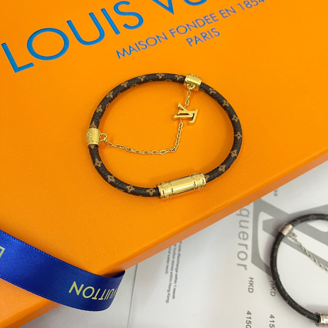 Titanium Steel L-brand Bangle - 21CM