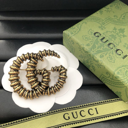 Luxury G.G Vintage Brooch pin