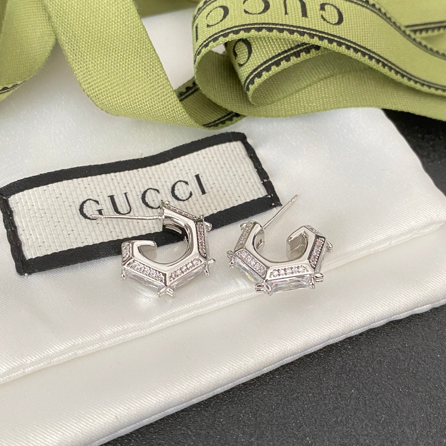 High-End GG Titanium steel Earrings