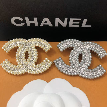 Luxury C.C Brooch pin