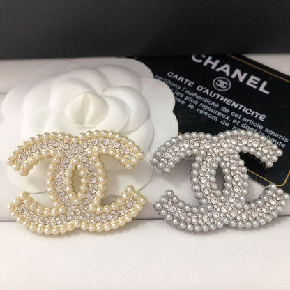 Luxury C.C Brooch pin