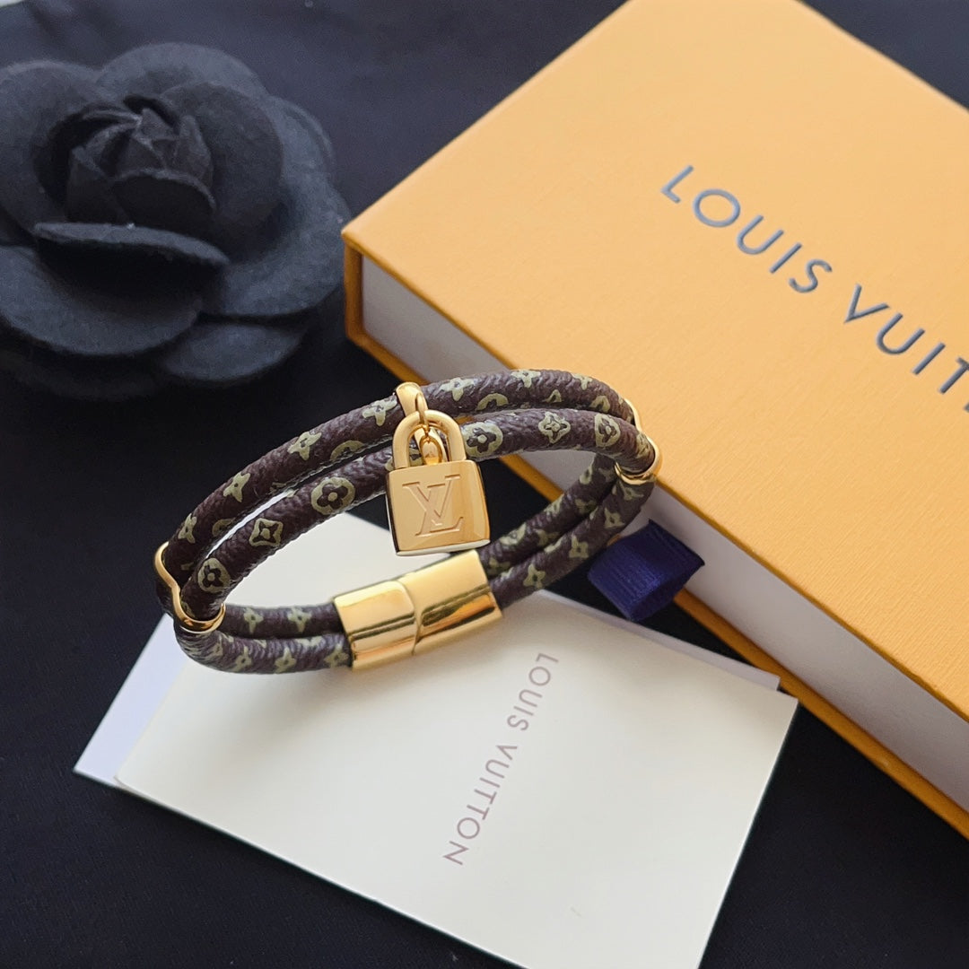 Titanium Steel L-brand Patterned Leather Lock Bangle