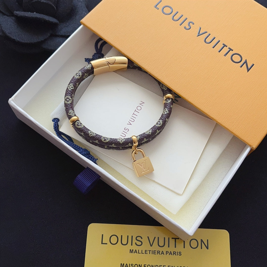 Titanium Steel L-brand Patterned Leather Lock Bangle
