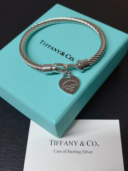 Titanium Steel T-Home Heart-Shaped Bangle