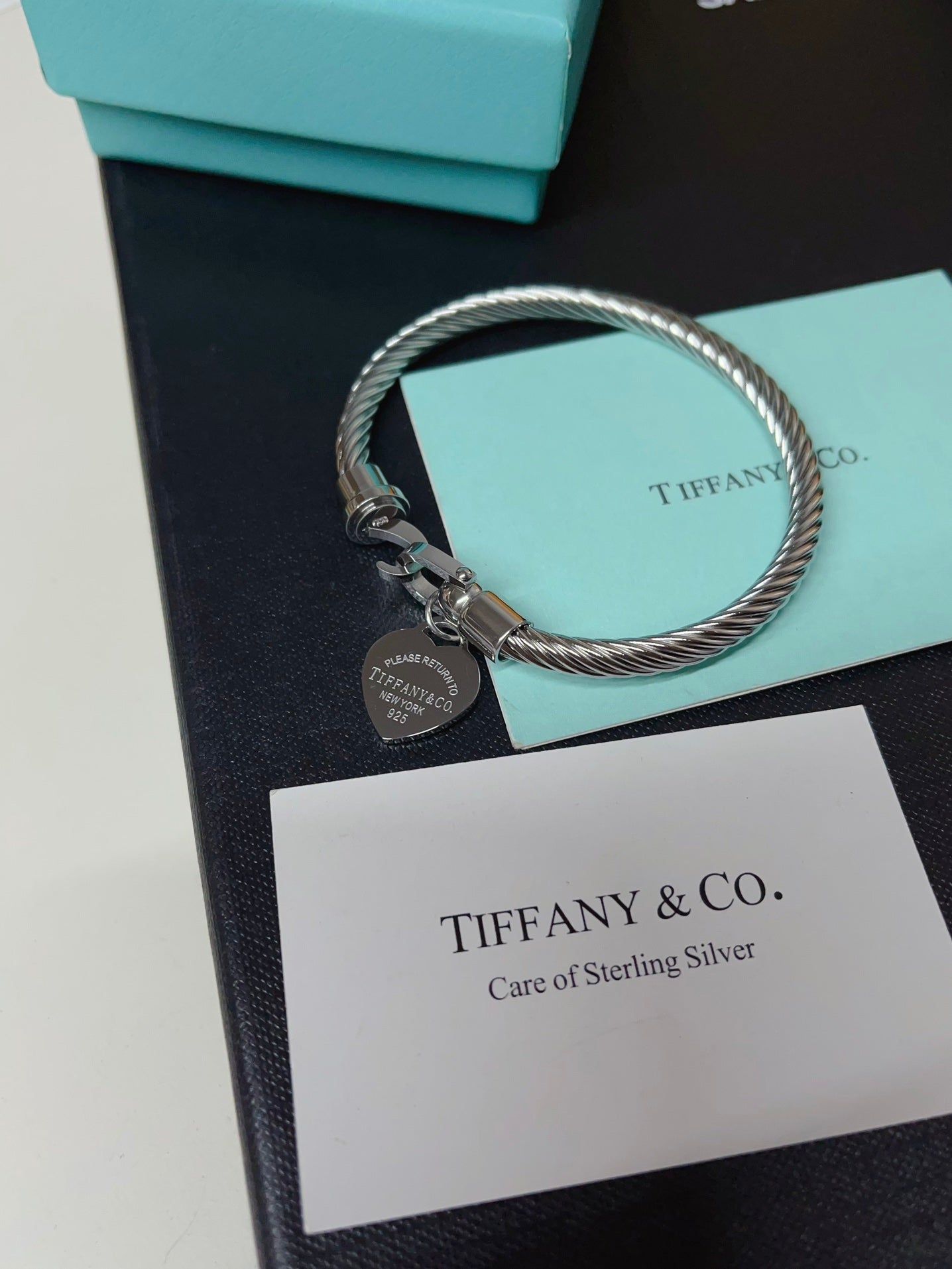Titanium Steel T-Home Heart-Shaped Bangle