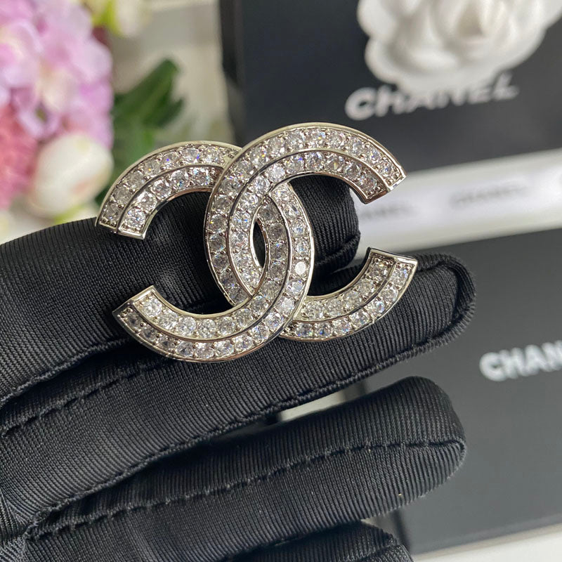Luxury C.C Silver Brooch pin