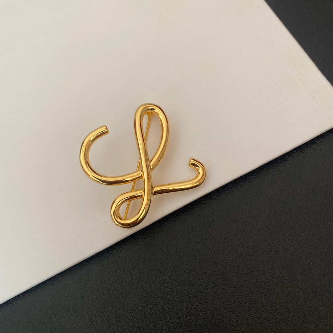 Luxury Vintage LOEWE Brooch